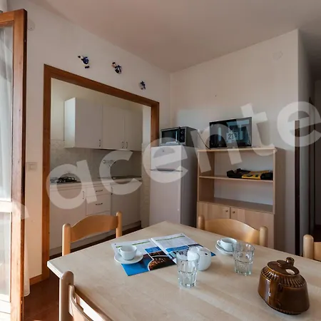 Diana Est * ביביונה